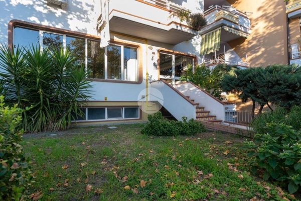 appartamento in vendita a Pollena Trocchia in zona Trocchia