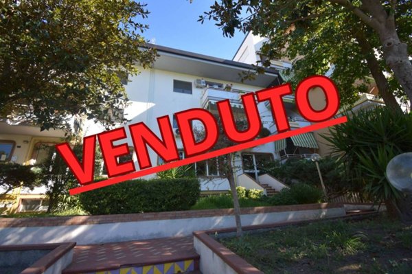 appartamento in vendita a Pollena Trocchia in zona Trocchia