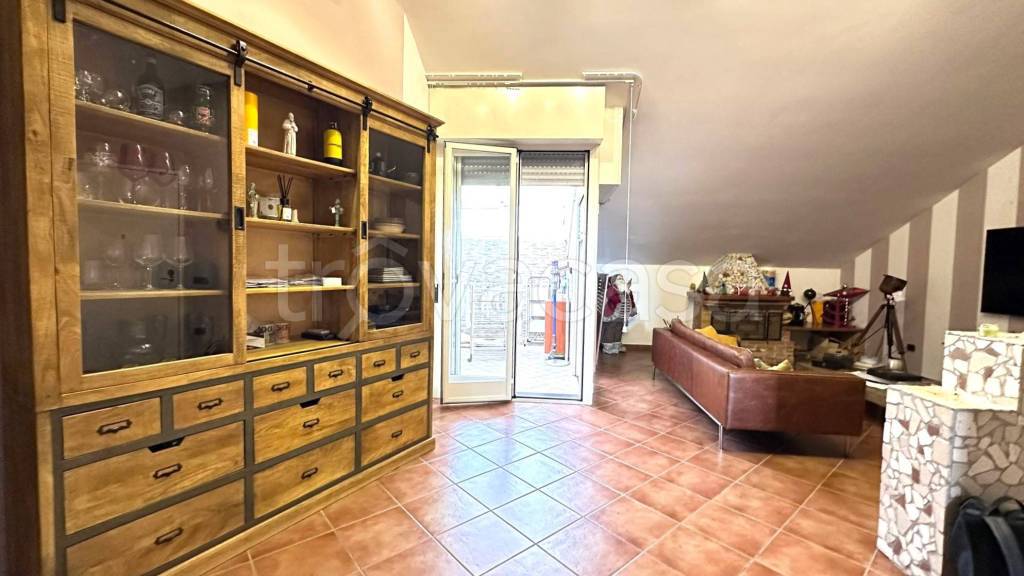 appartamento in vendita a Pollena Trocchia in zona Guindazzi