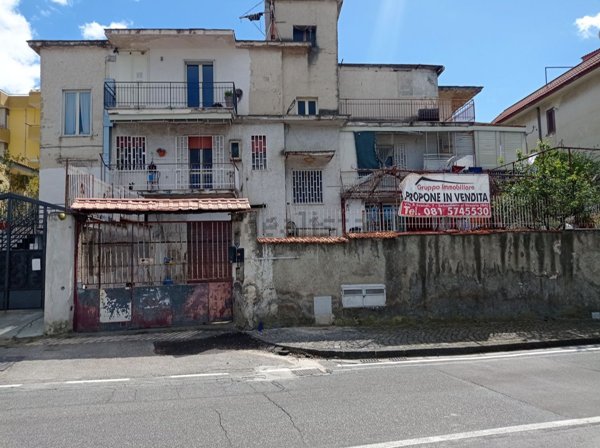 appartamento in vendita a Pollena Trocchia