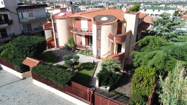 casa indipendente in vendita a Pollena Trocchia