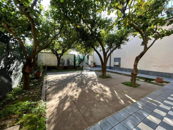 appartamento in vendita a Pollena Trocchia