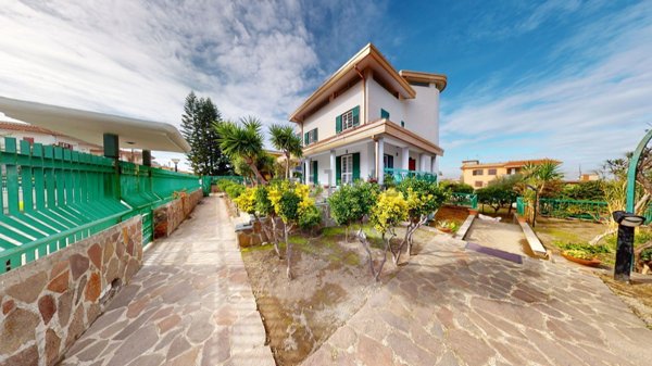 casa indipendente in vendita a Pollena Trocchia