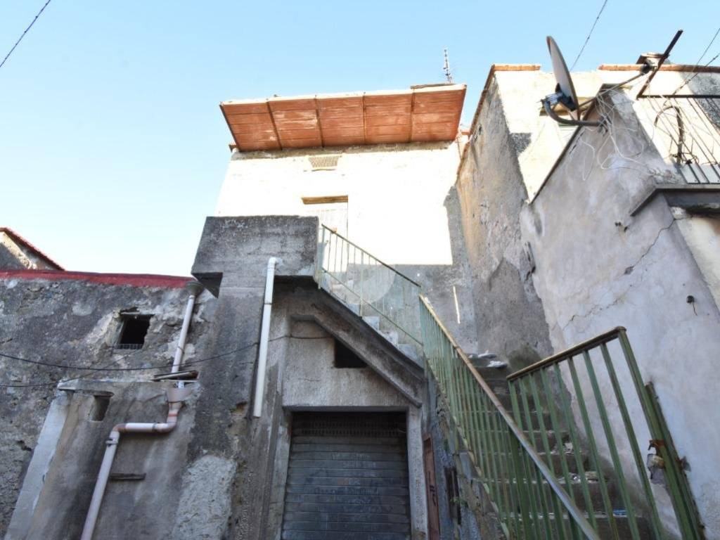 casa indipendente in vendita a Pollena Trocchia