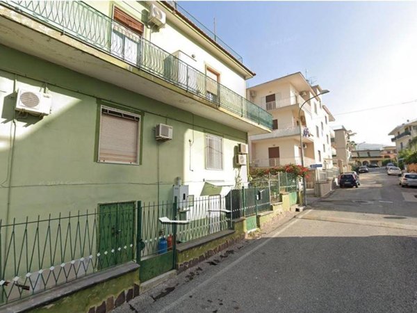 appartamento in vendita a Pollena Trocchia