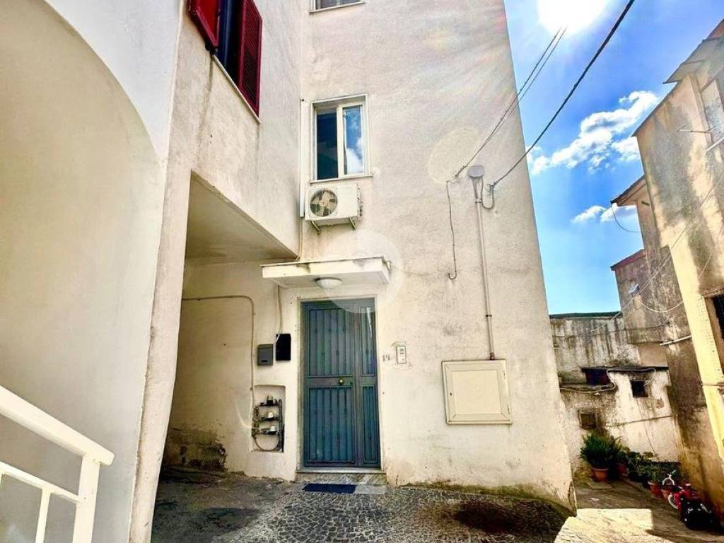 appartamento in vendita a Pollena Trocchia