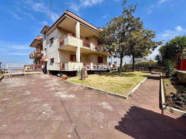 casa indipendente in vendita a Pollena Trocchia