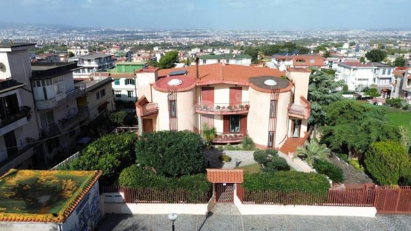 casa indipendente in vendita a Pollena Trocchia