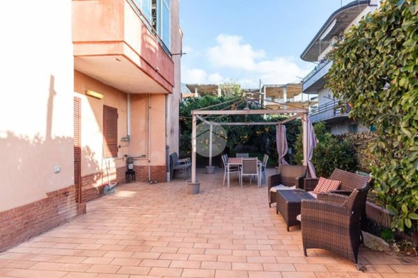 casa indipendente in vendita a Pollena Trocchia
