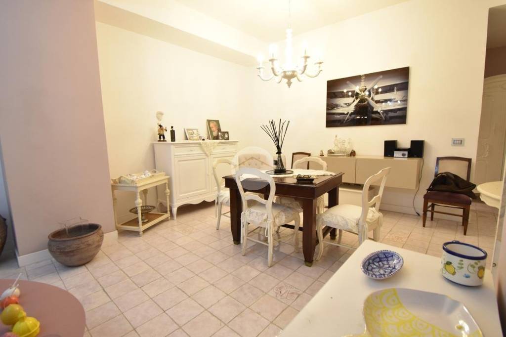 appartamento in vendita a Pollena Trocchia in zona San Gennariello/Laurenzana