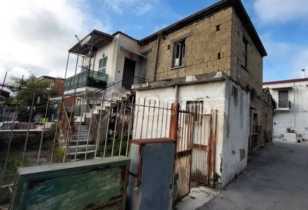 appartamento in vendita a Pollena Trocchia in zona Musci