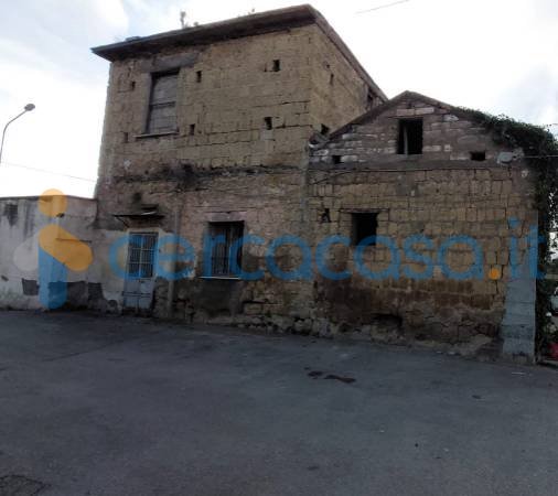 casale in vendita a Pollena Trocchia in zona Musci