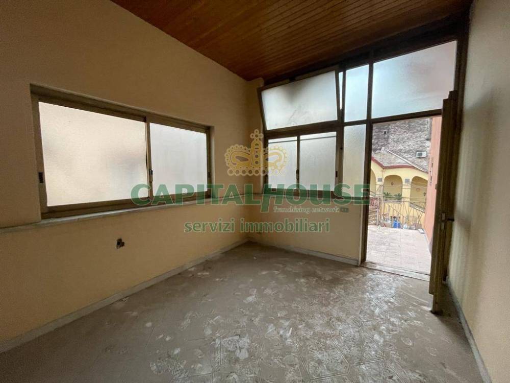 casa indipendente in vendita a Pomigliano d'Arco