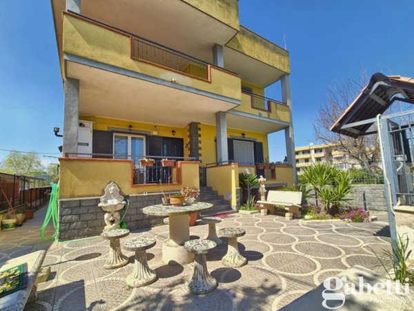 casa indipendente in vendita a Pomigliano d'Arco