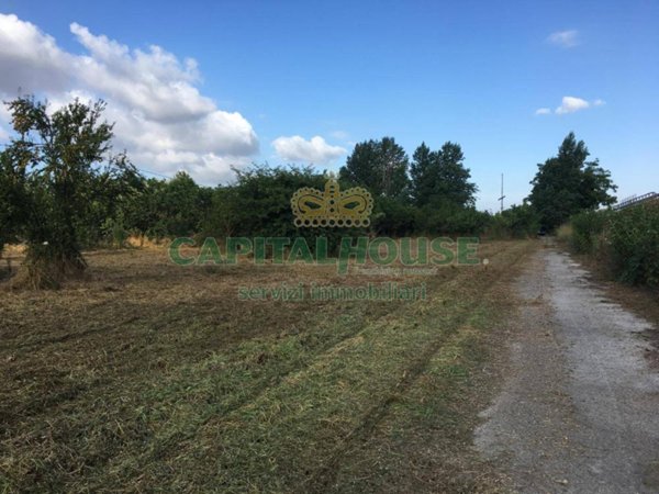terreno agricolo in vendita a Pomigliano d'Arco