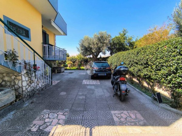 casa indipendente in vendita a Pomigliano d'Arco