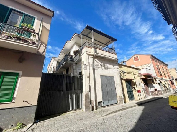 casa indipendente in vendita a Pomigliano d'Arco