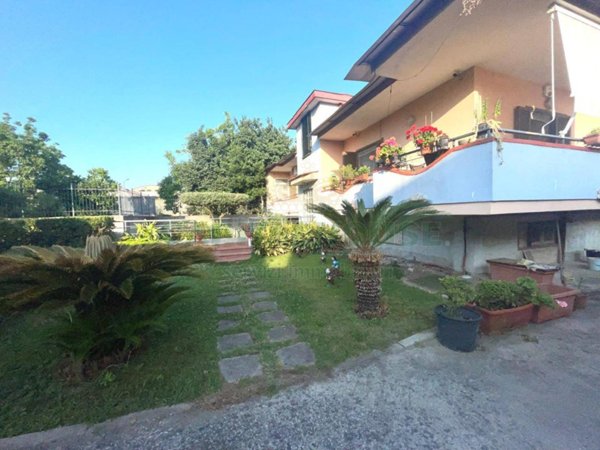 casa indipendente in vendita a Pomigliano d'Arco