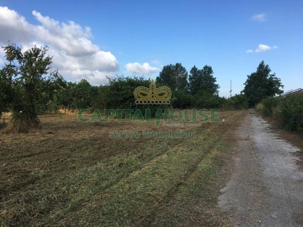 terreno agricolo in vendita a Pomigliano d'Arco