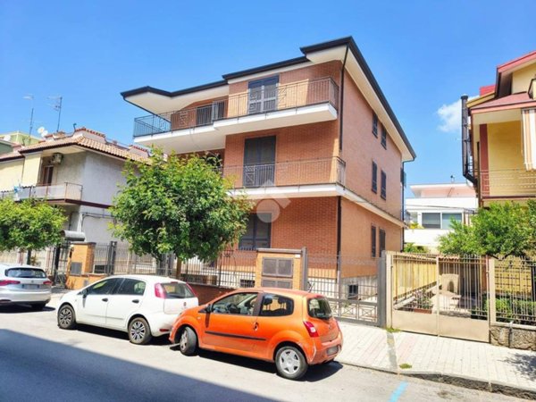 casa indipendente in vendita a Pomigliano d'Arco