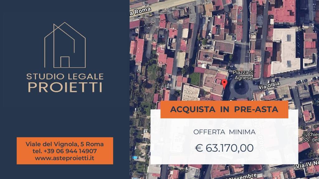negozio in vendita a Pomigliano d'Arco