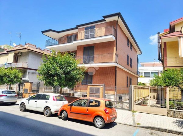 casa indipendente in vendita a Pomigliano d'Arco
