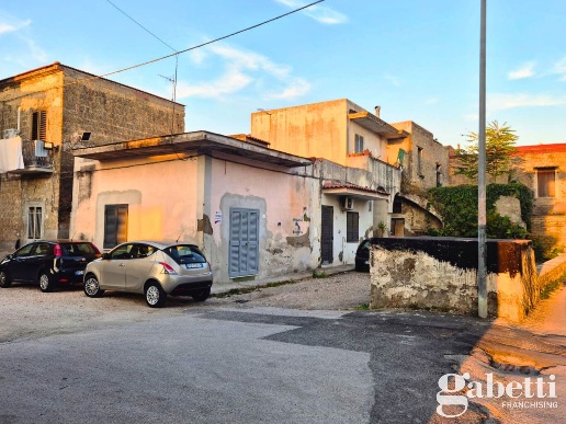 casale in vendita a Pomigliano d'Arco