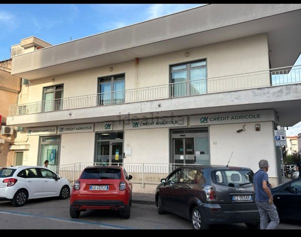 ufficio in vendita a Pomigliano d'Arco