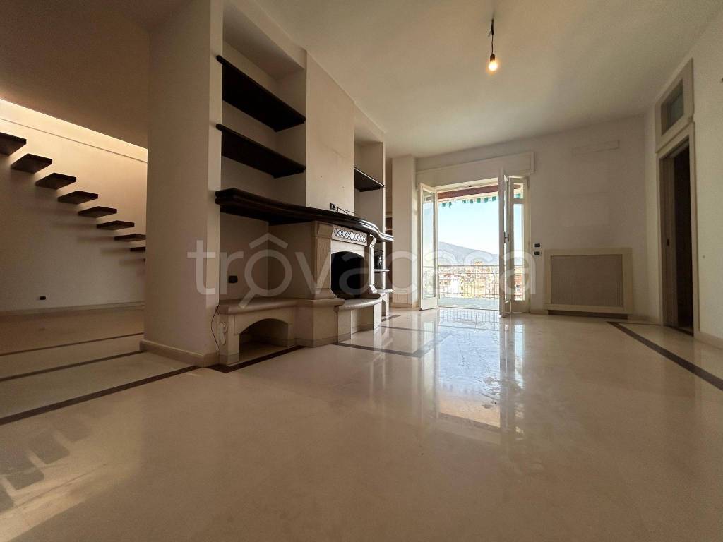 appartamento in vendita a Pomigliano d'Arco