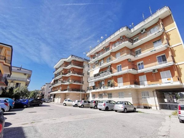 appartamento in vendita a Pomigliano d'Arco in zona Pratola