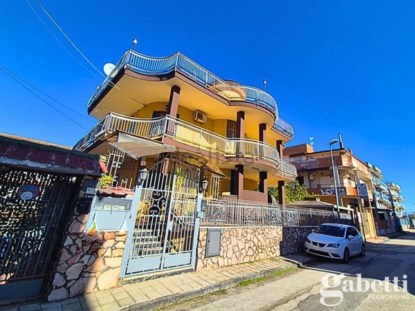 appartamento in vendita a Pomigliano d'Arco