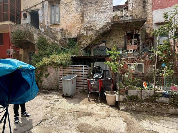 casale in vendita a Pomigliano d'Arco