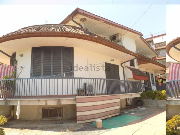 casa indipendente in vendita a Pomigliano d'Arco in zona Tavolone