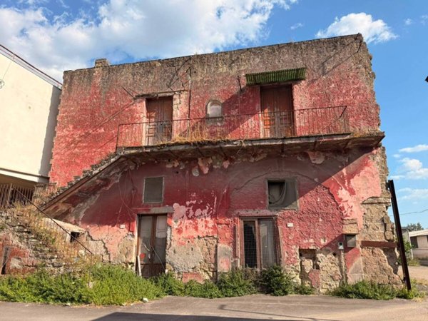 casa indipendente in vendita a Pomigliano d'Arco in zona Tavolone