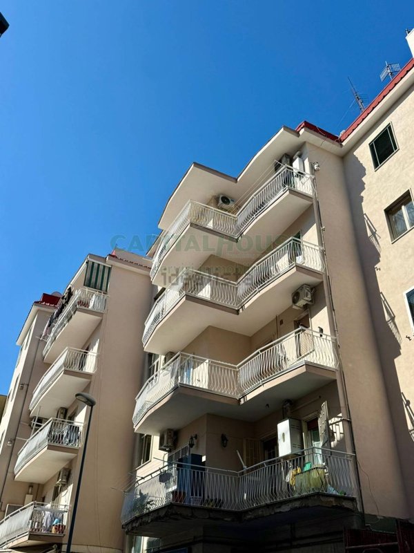 appartamento in vendita a Pomigliano d'Arco in zona Castello