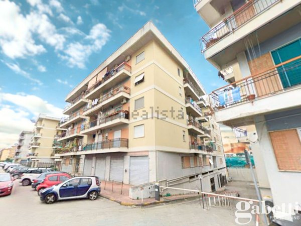 appartamento in vendita a Pomigliano d'Arco in zona Castello