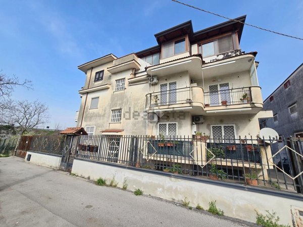 appartamento in vendita a Pomigliano d'Arco in zona Ciccarelli