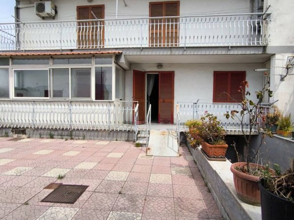 casa indipendente in vendita a Pompei