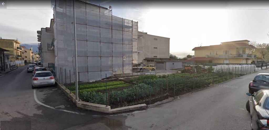 locale commerciale in vendita a Pompei