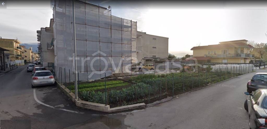 locale commerciale in vendita a Pompei