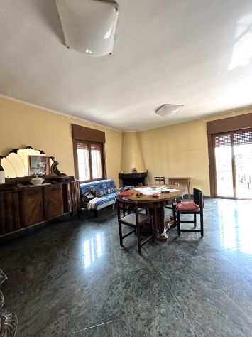 casa indipendente in vendita a Pompei