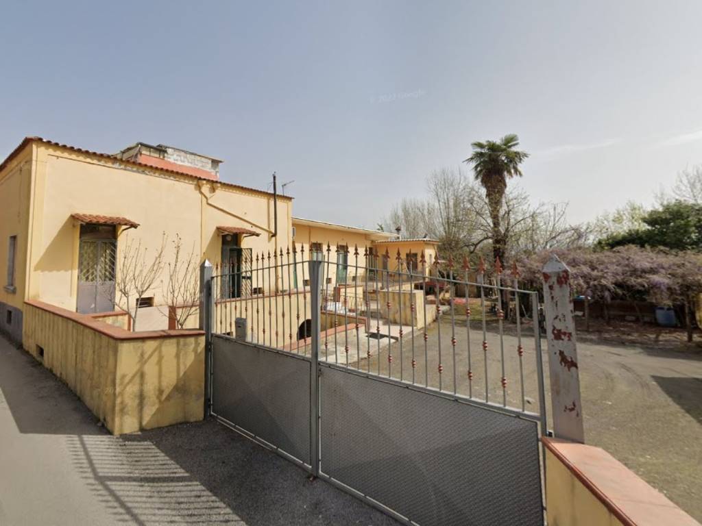 casa indipendente in vendita a Pompei