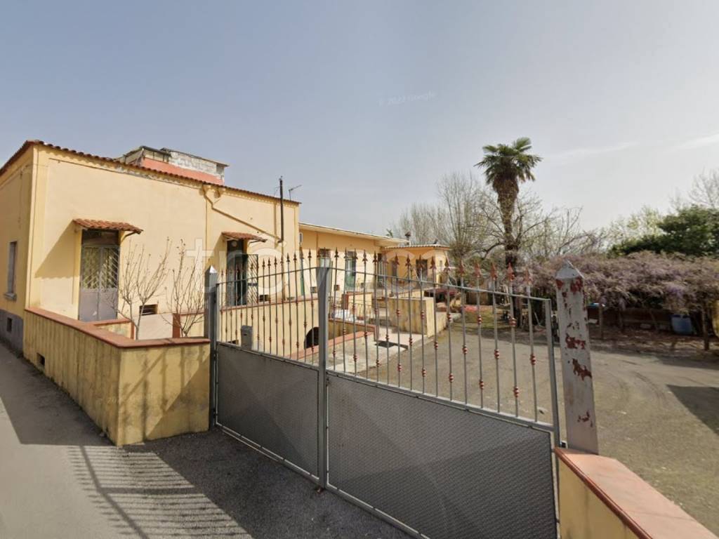 casa indipendente in vendita a Pompei