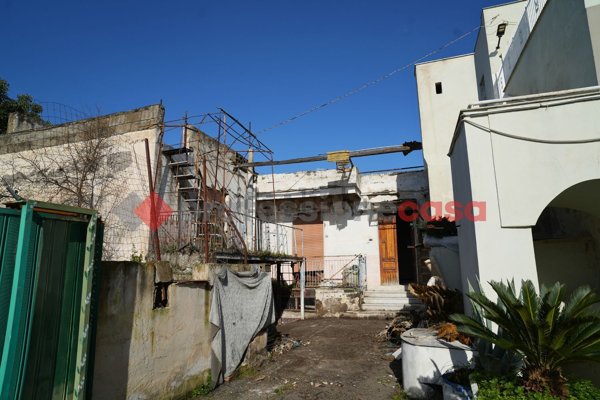 casa indipendente in vendita a Pompei