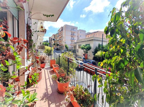 appartamento in vendita a Portici in zona Bellavista