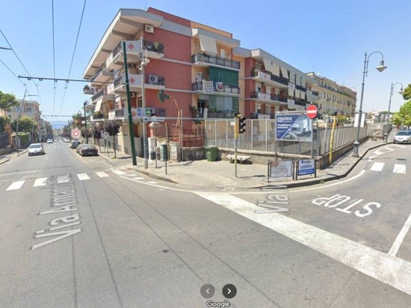 appartamento in vendita a Portici in zona Bellavista