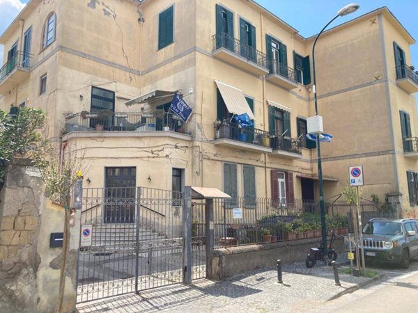 ufficio in vendita a Portici