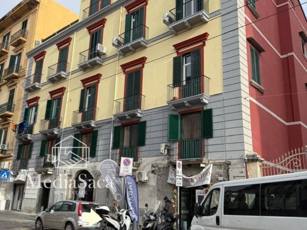 negozio in vendita a Portici
