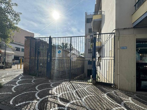 appartamento in vendita a Portici in zona Libertà