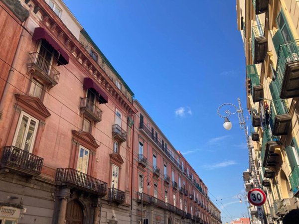 negozio in vendita a Portici